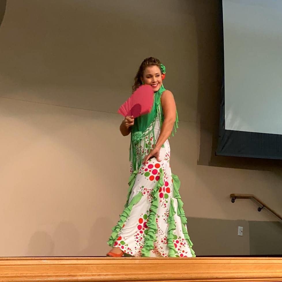 Flamenco Tropical performance